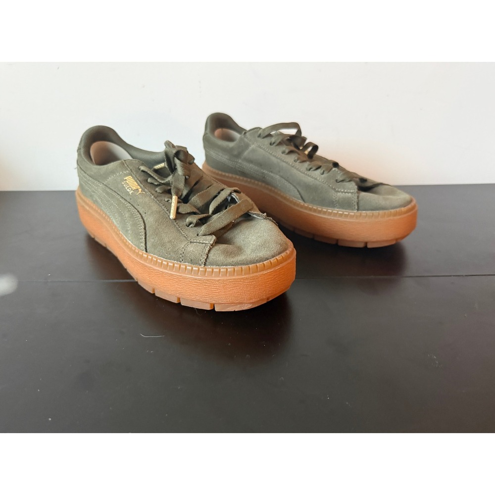 Puma Suede Trace Platform Sneakers Olive Green Gum Sole Womens US9.5 Shoes